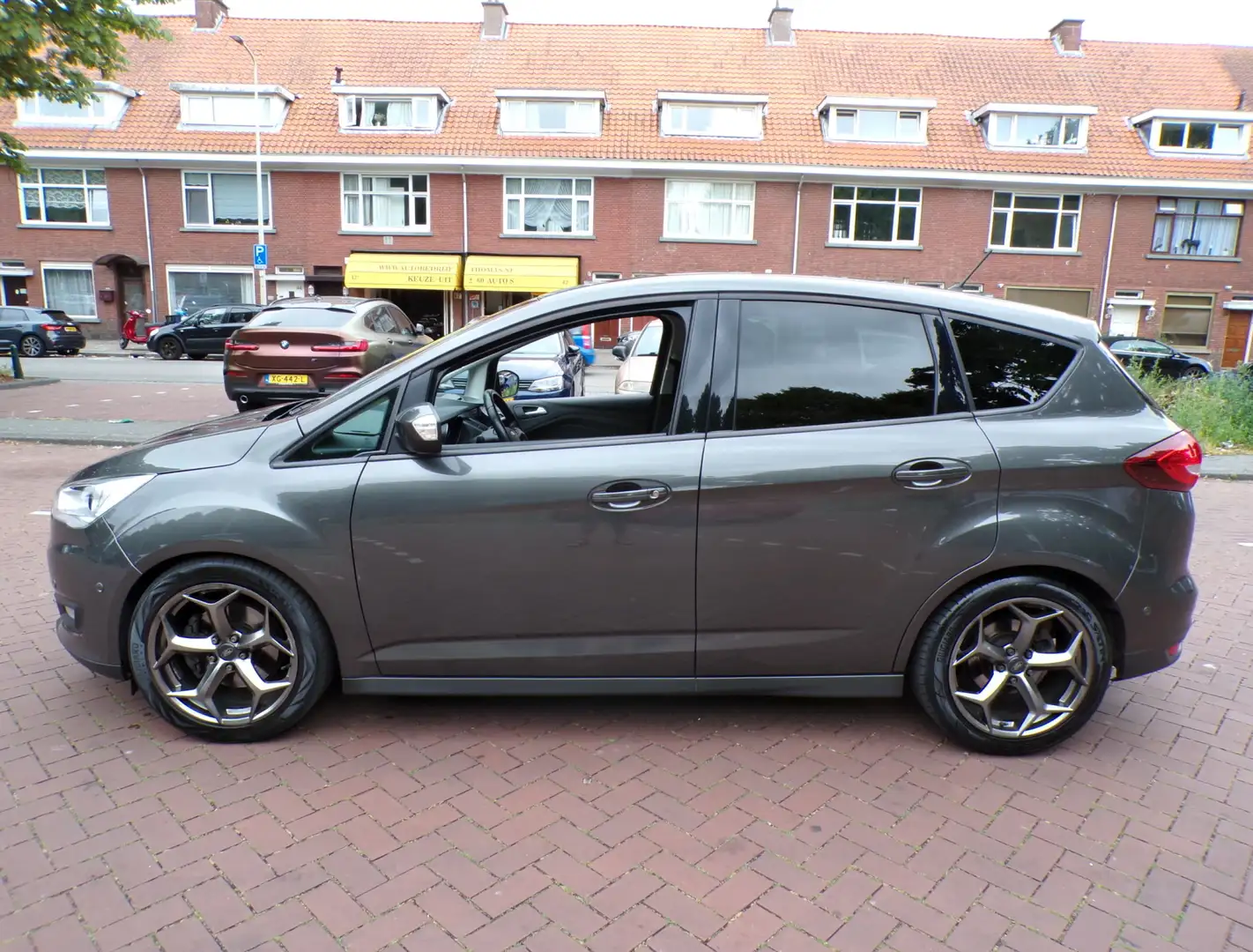 Ford C-Max 1.5 Titanium AUTOMAAT.... Grijs - 2