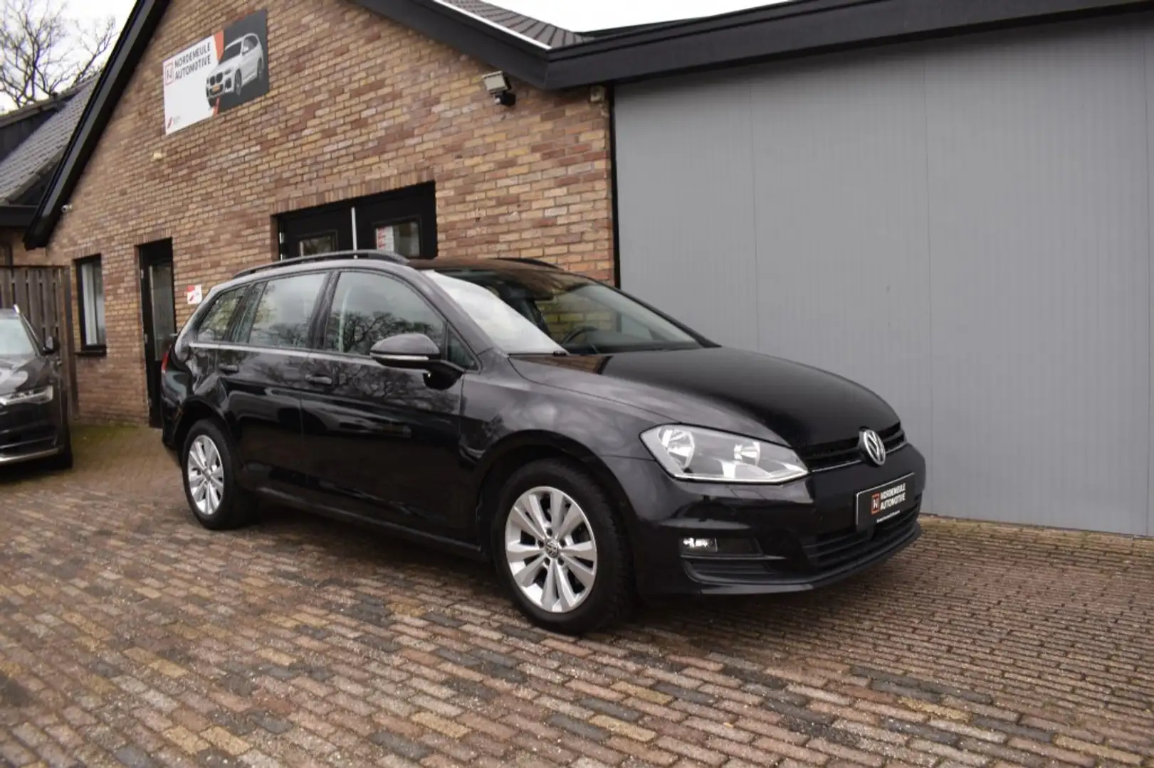 Volkswagen Golf Variant 1.6 TDI HIGHLINE, ACC, Navi, PDC Negru - 2