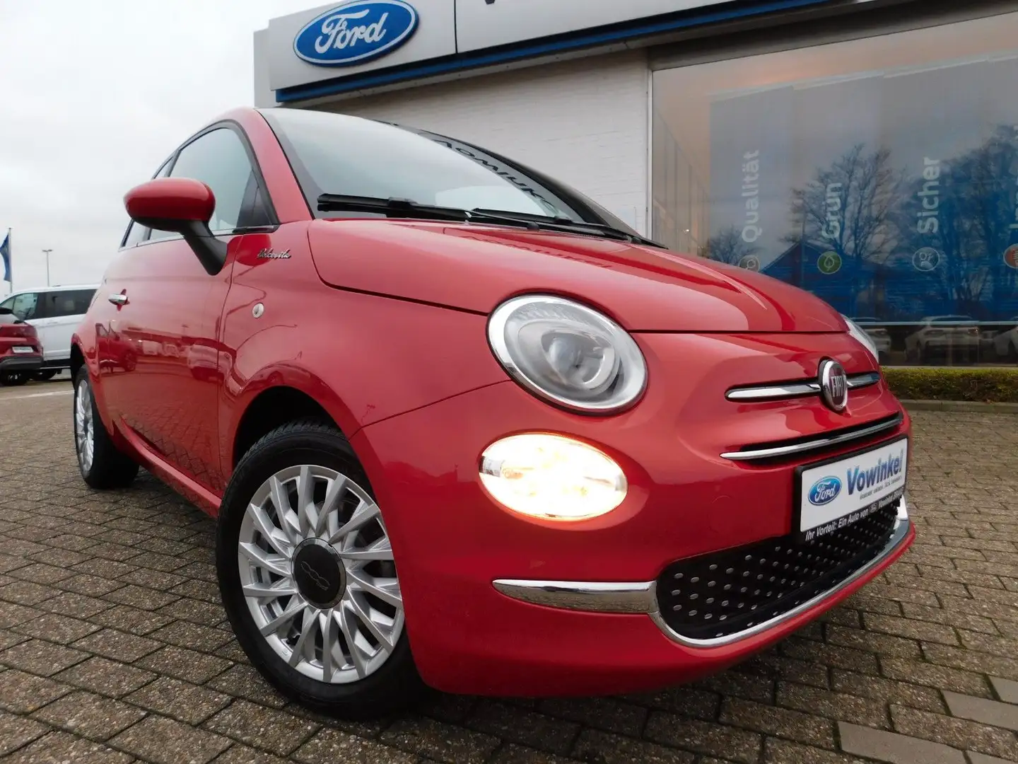 Fiat 500 DolceVita 1.0 MHEV+GRA+DAB+BT+Pano+KL+AllwRe Rood - 1