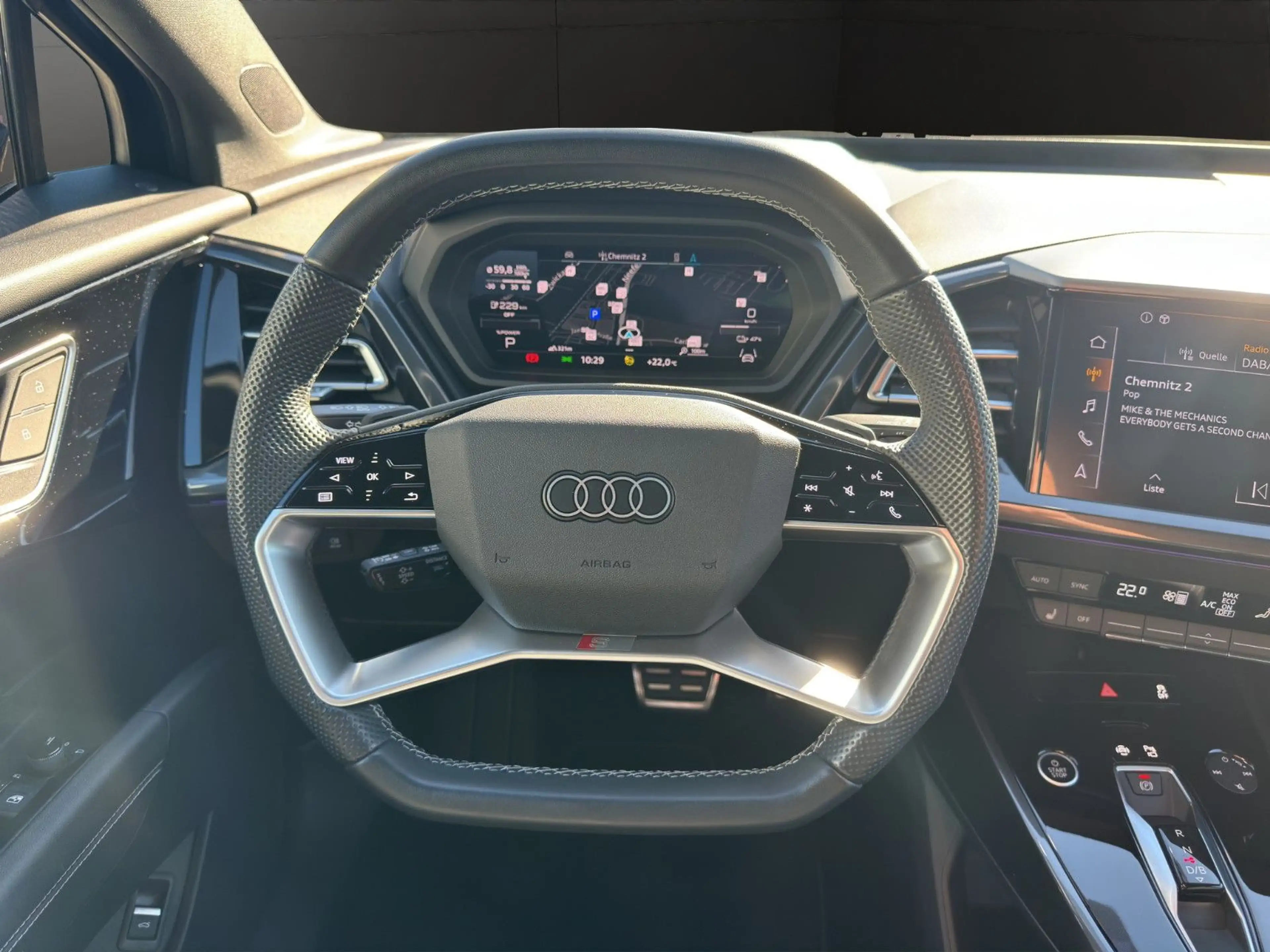 Audi Q4 e-tron Q4 50 e-tron qu. S LINE+PANO+MATRIX+HEAD — photo 13