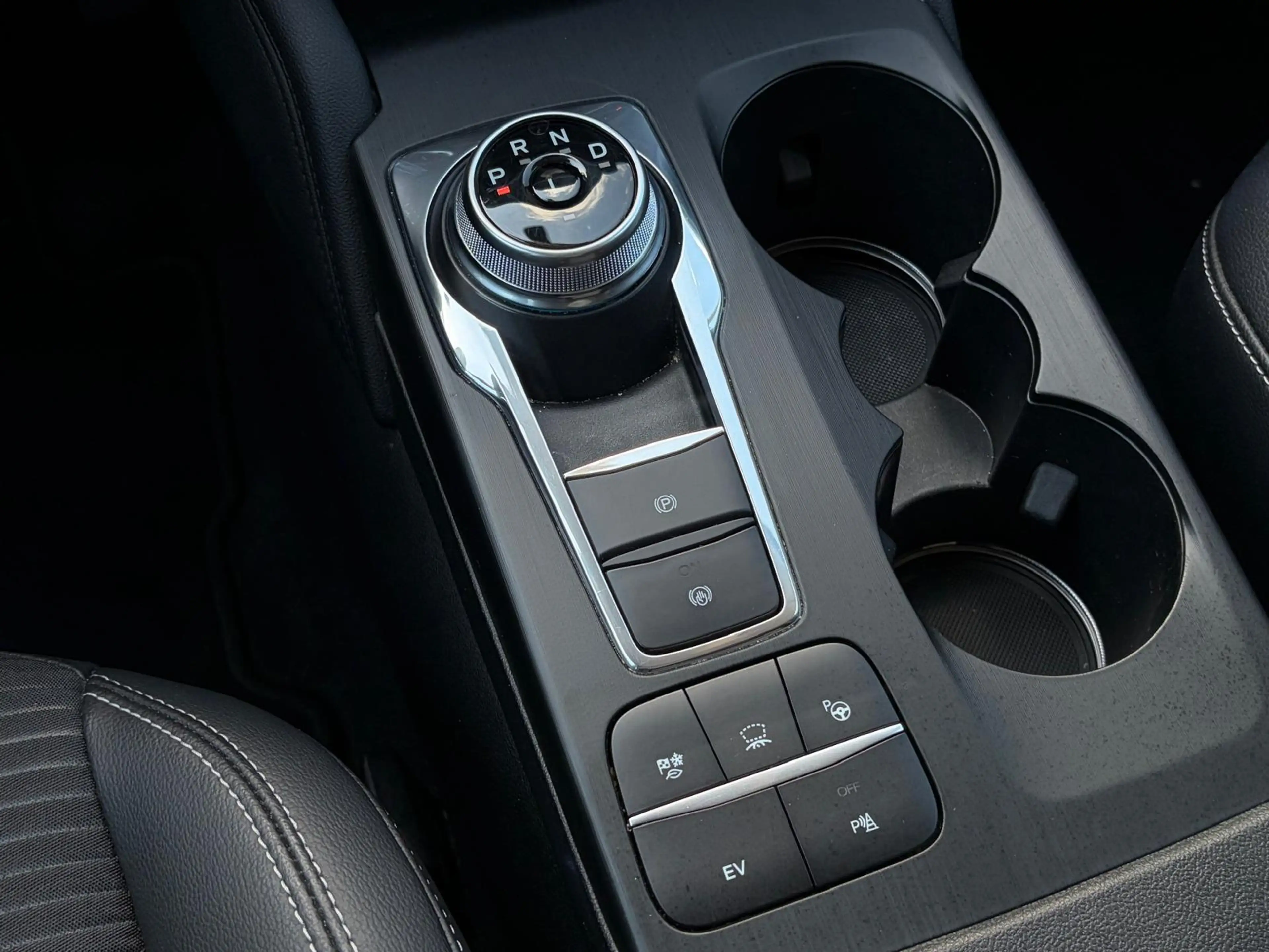 Ford Kuga 2.5 PHEV Titanium HUD stuurverw ACC — photo 10