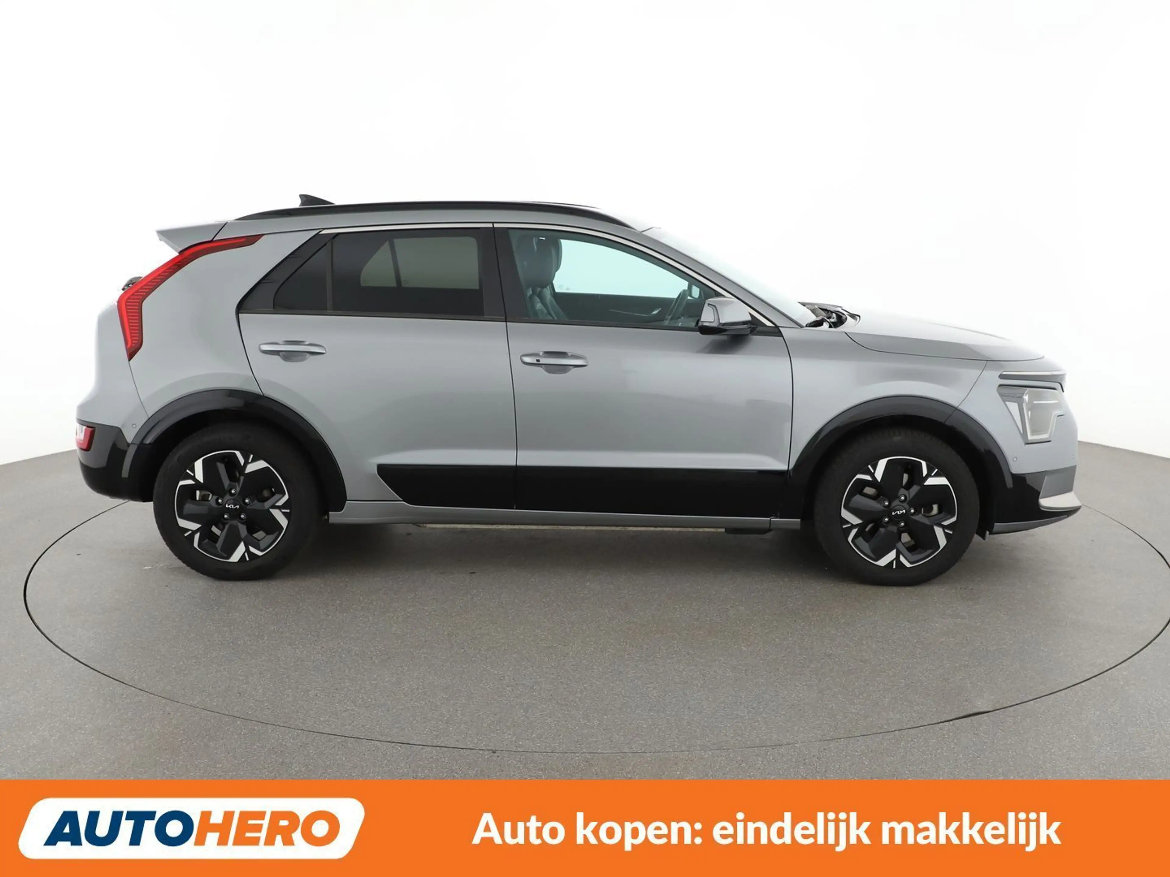 Kia e-Niro electric drive 150 kW Inspiration — photo 8