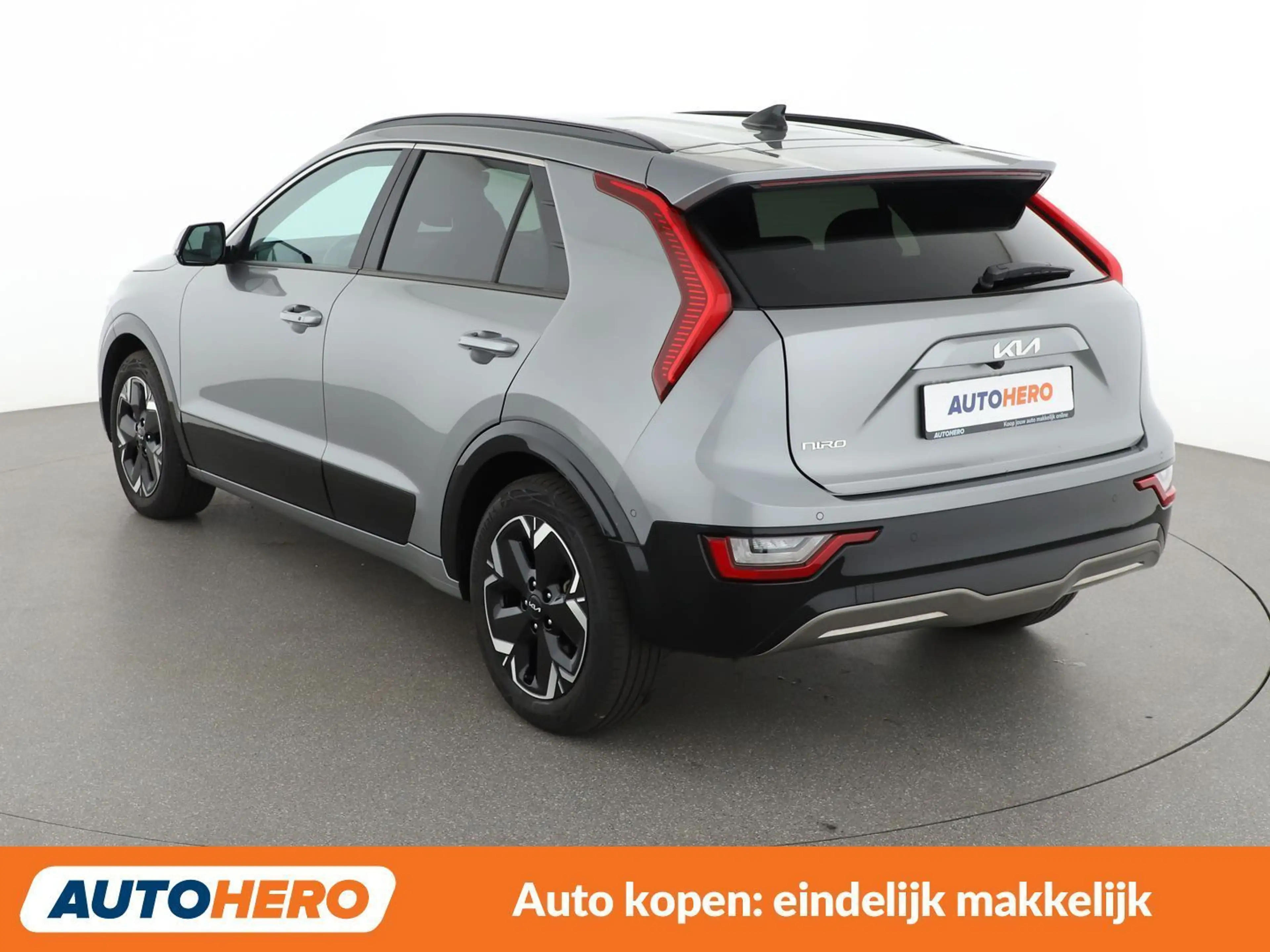 Kia e-Niro electric drive 150 kW Inspiration — photo 4
