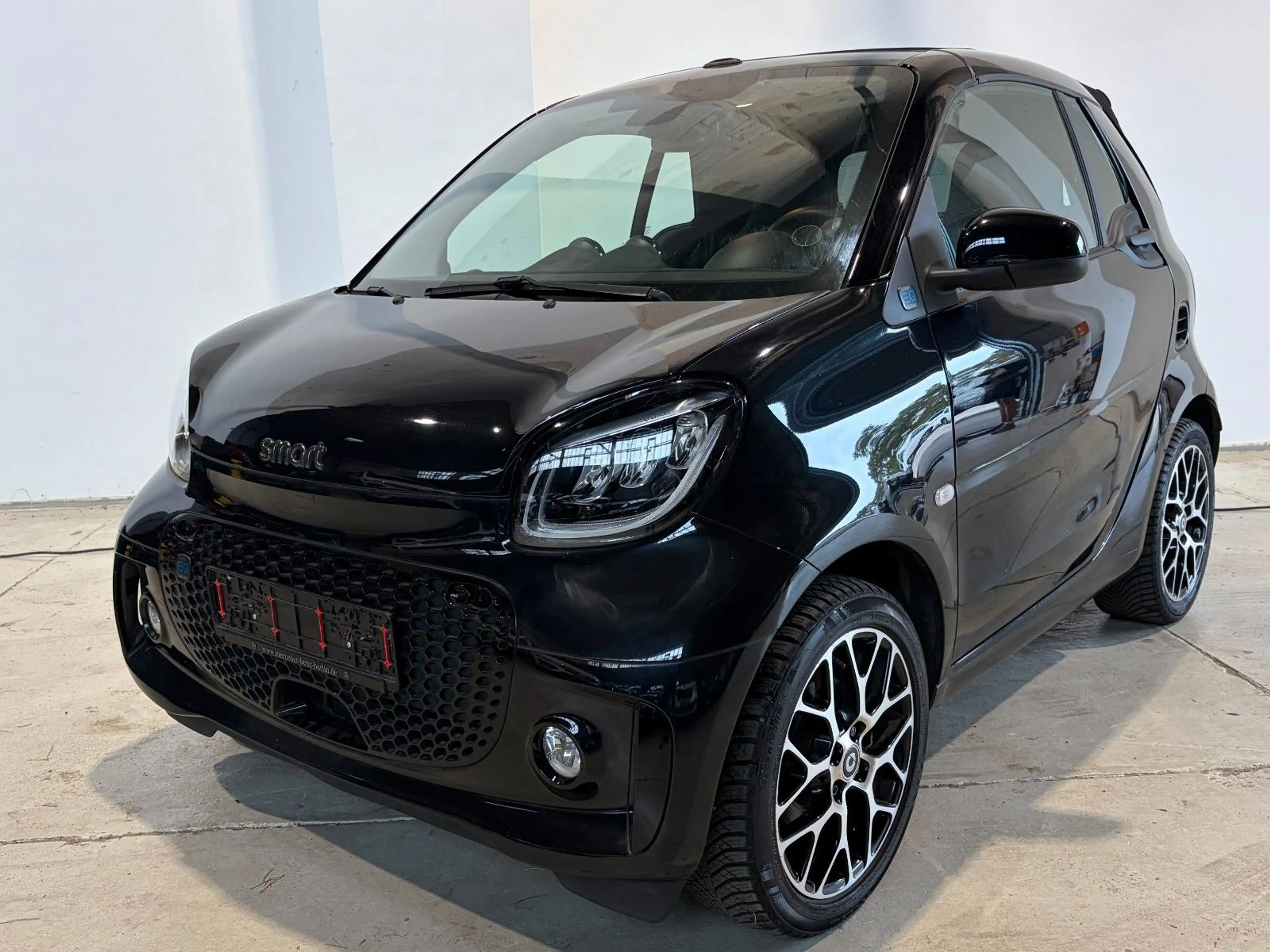 smart forTwo fortwo cabrio electric drive / EQ