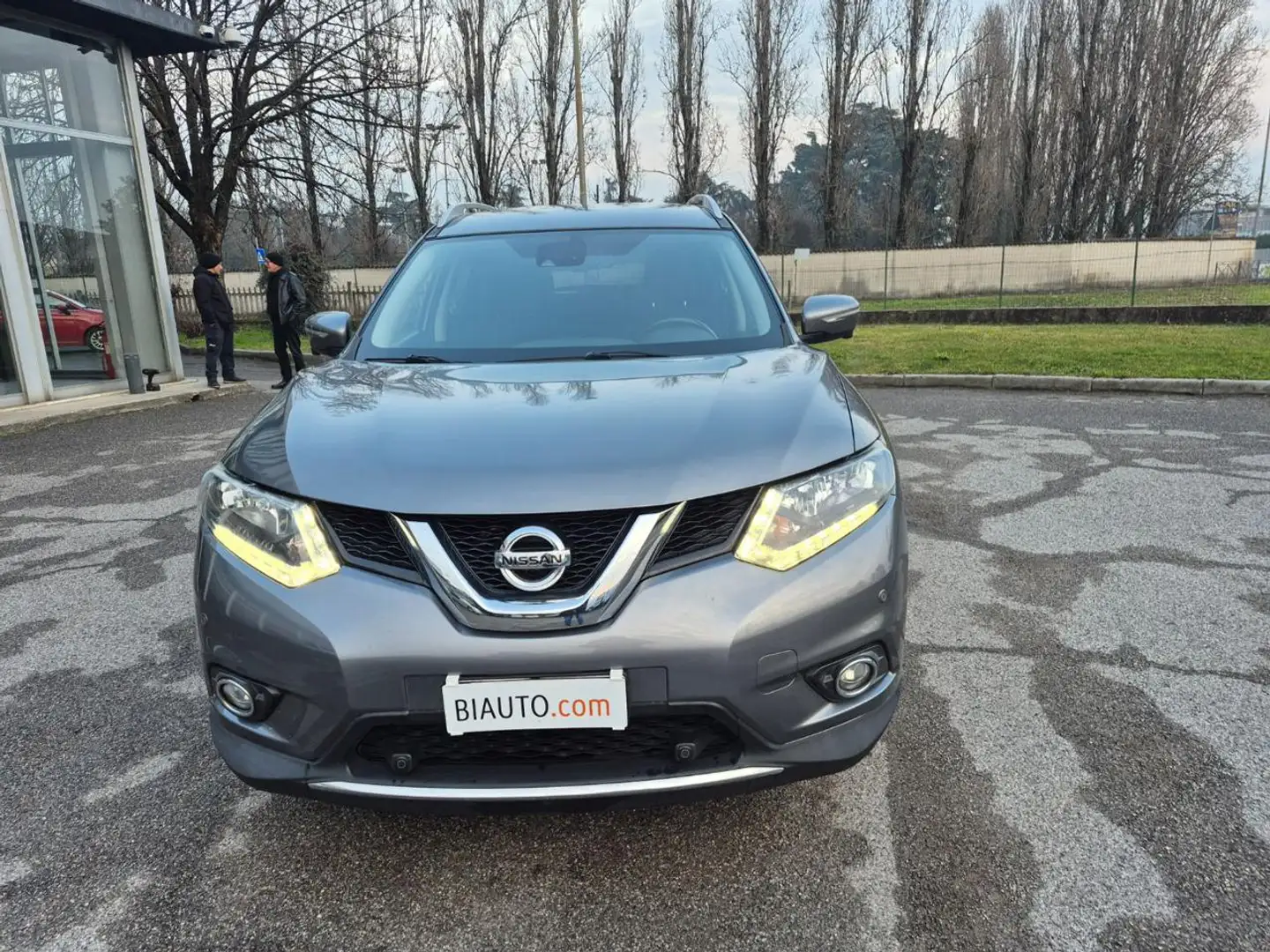 Nissan X-Trail 1.6 dCi 4WD PREMIUM E6 G TRAINO Gris - 2
