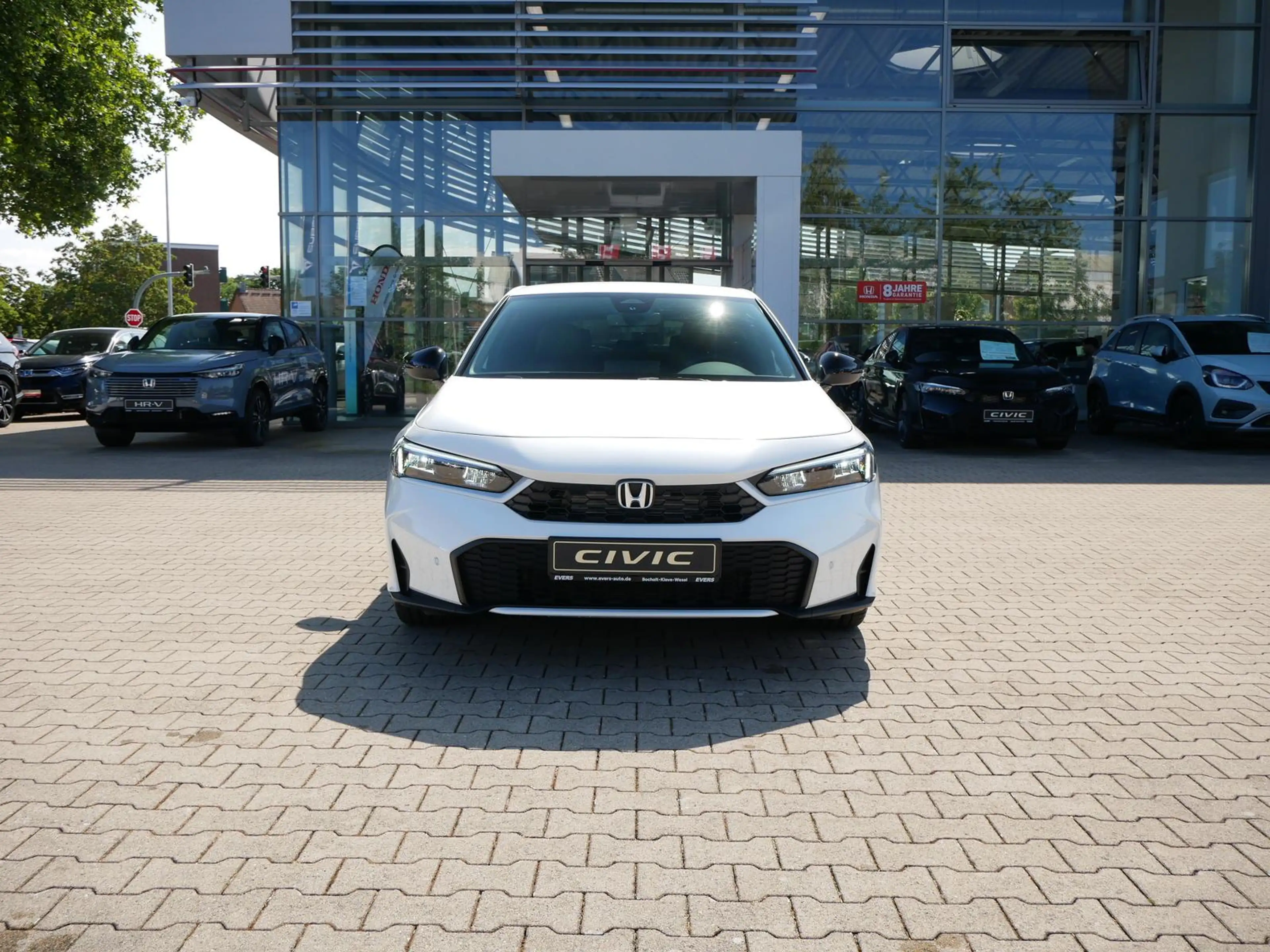 Honda Civic 2.0 e:HEV Sport 2027 S+ Shift+Bose+Kamera — photo 5