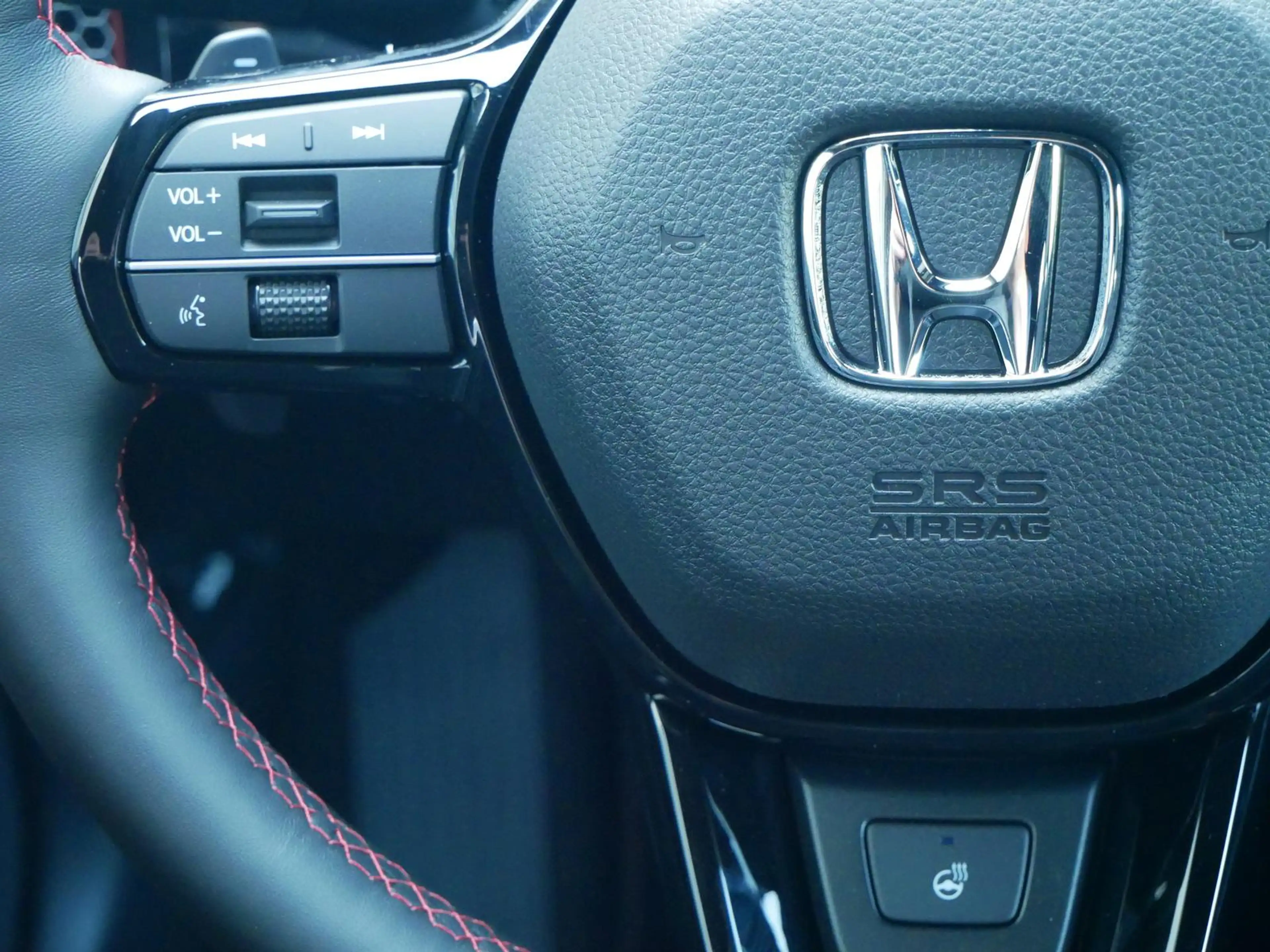 Honda Civic 2.0 e:HEV Sport 2027 S+ Shift+Bose+Kamera — photo 15