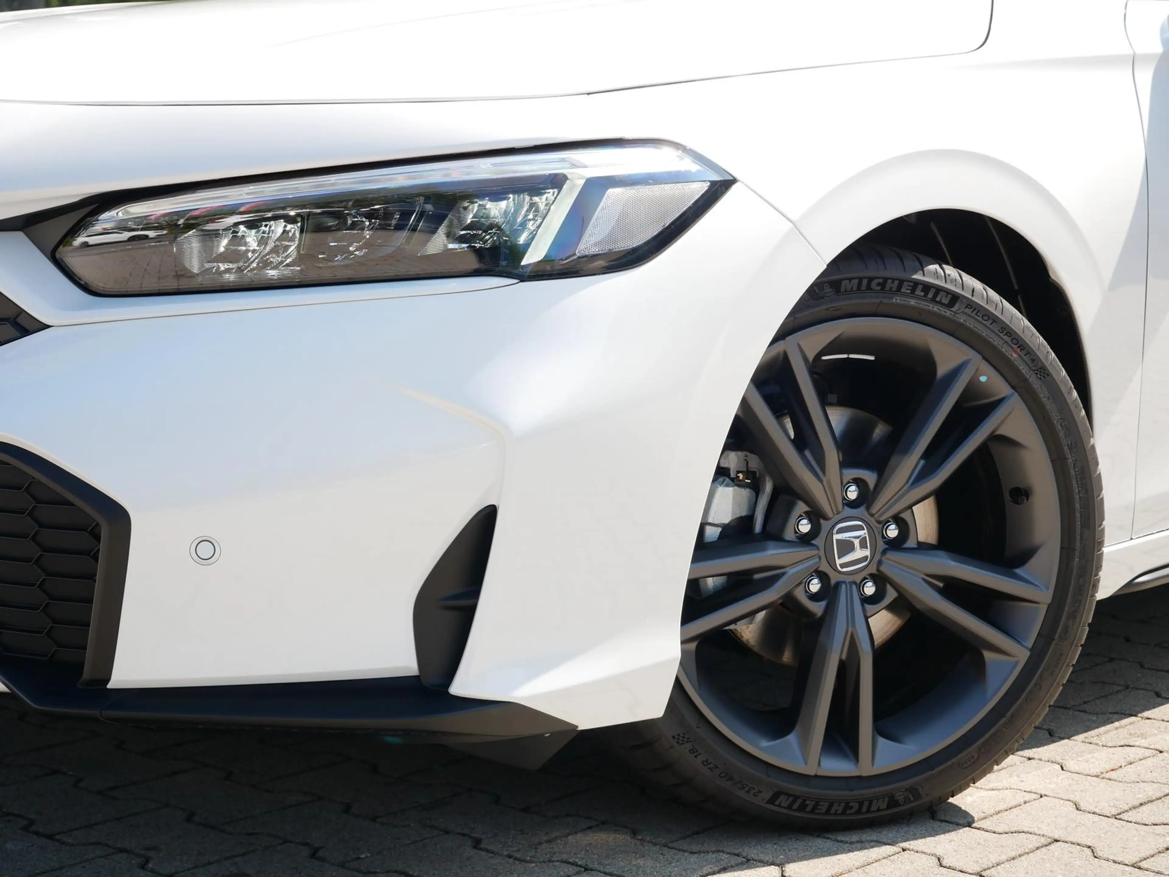 Honda Civic 2.0 e:HEV Sport 2027 S+ Shift+Bose+Kamera — photo 4