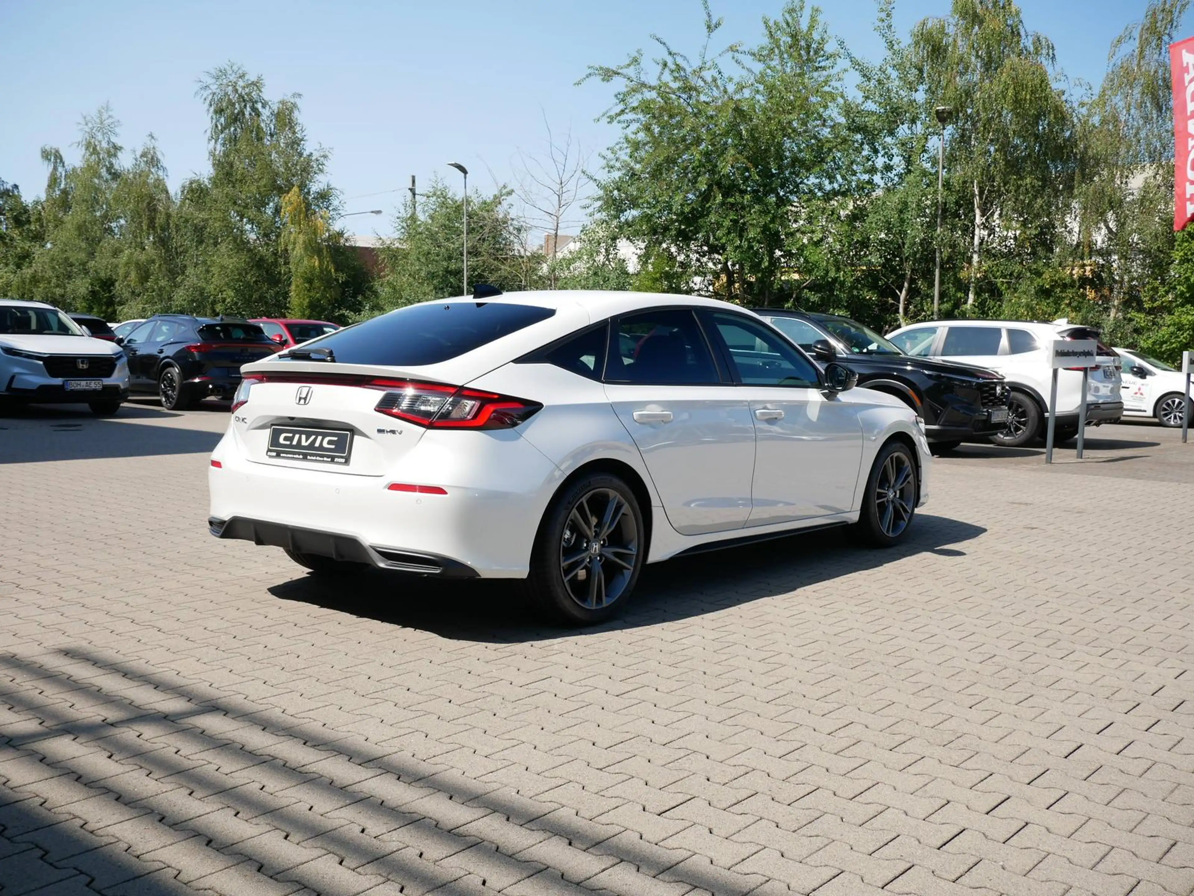 Honda Civic 2.0 e:HEV Sport 2027 S+ Shift+Bose+Kamera — photo 7