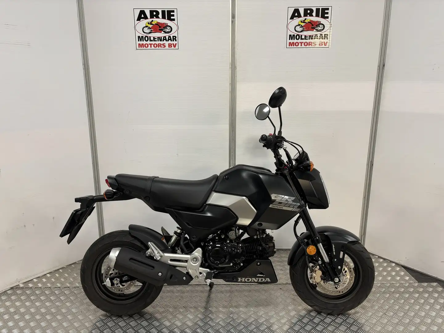 Honda MSX 125 Negro - 1