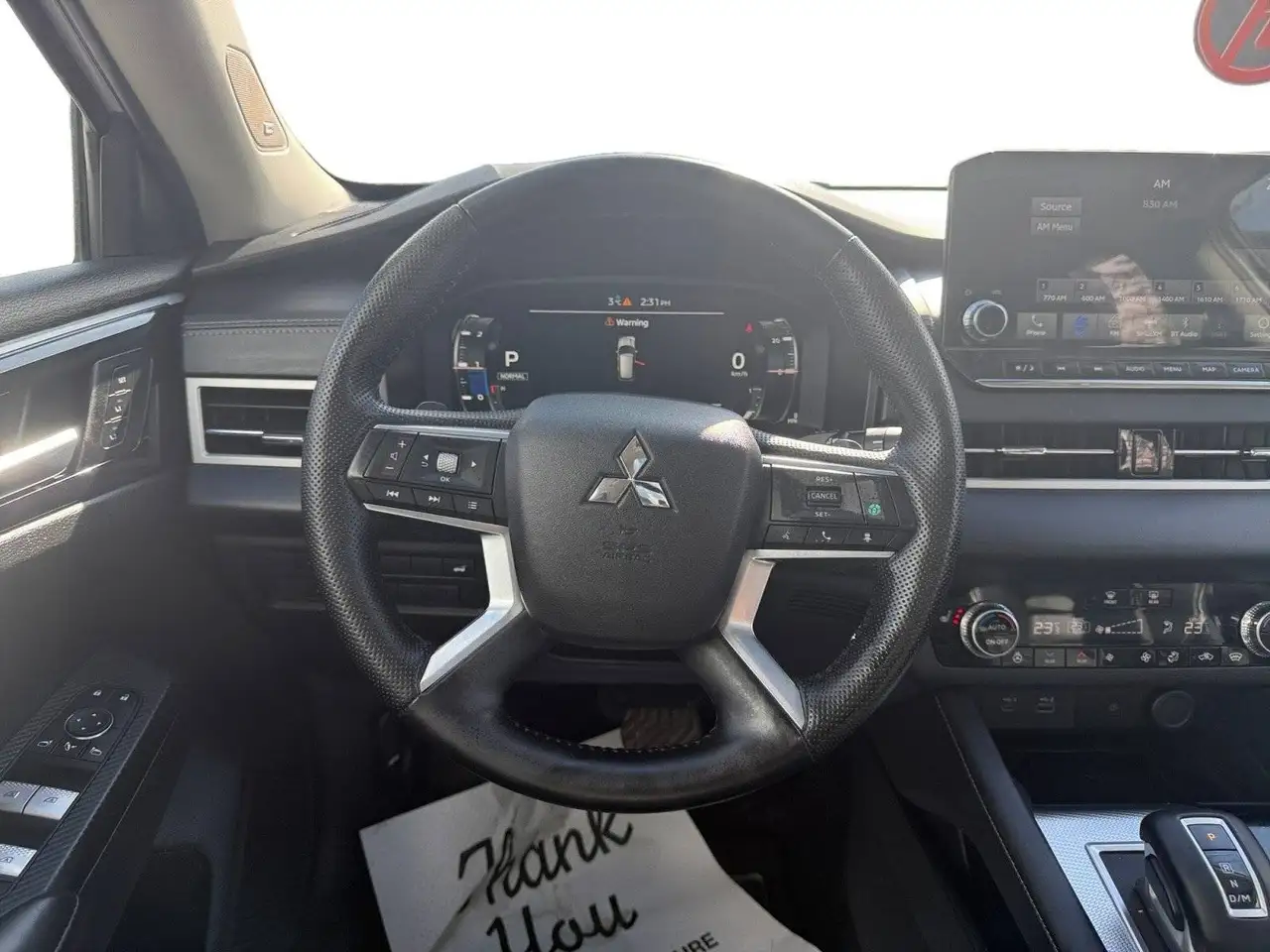 Mitsubishi Outlander снимка Mitsubishi Outlander