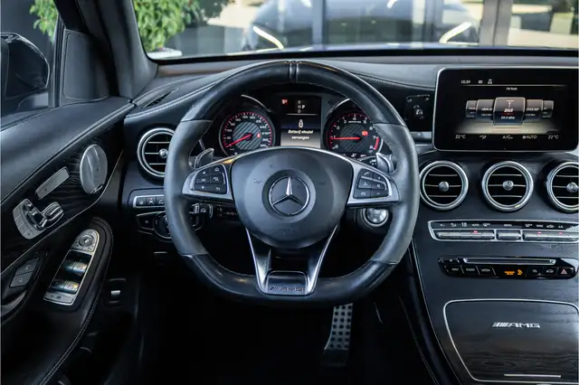 Mercedes-Benz GLC view 12