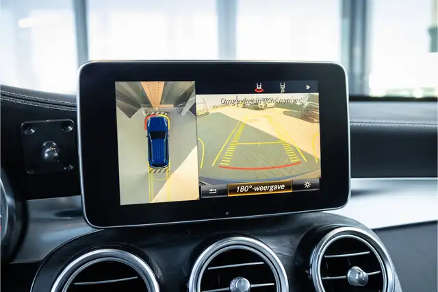 Mercedes-Benz GLC view 14