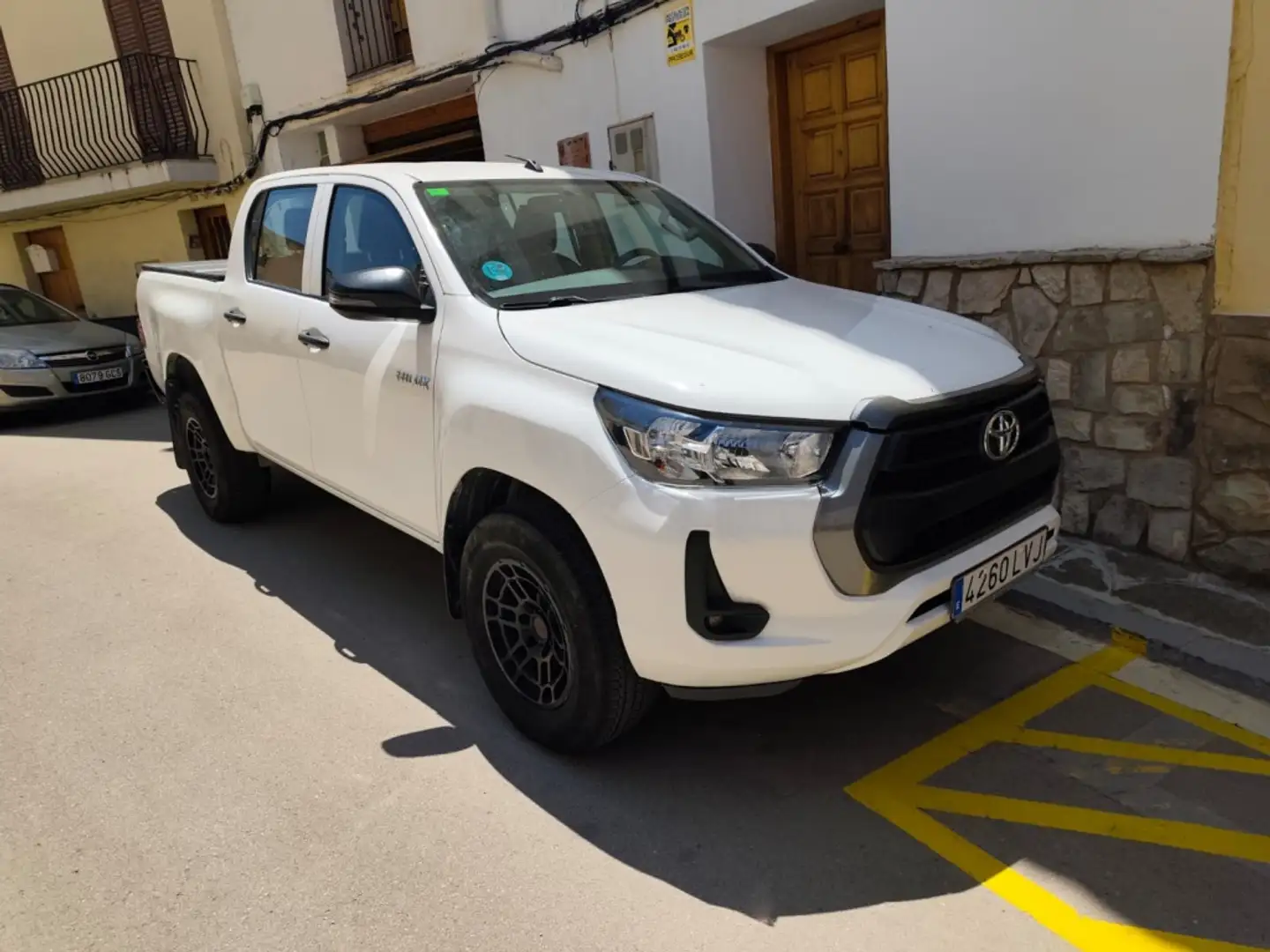 Toyota Hilux Cabina Doble GX Blanco - 1