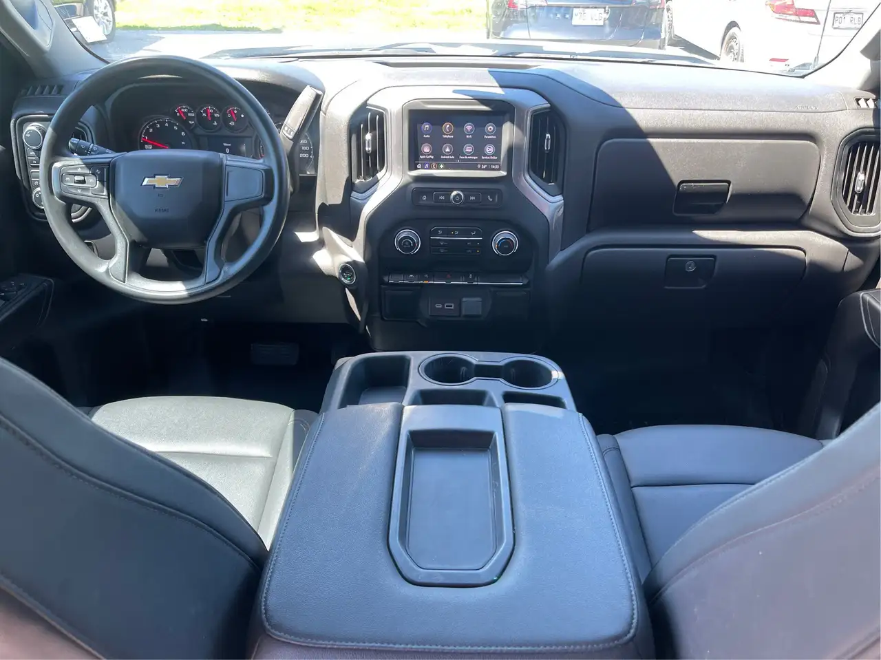 Chevrolet Silverado 1500 снимка Chevrolet Silverado 1500