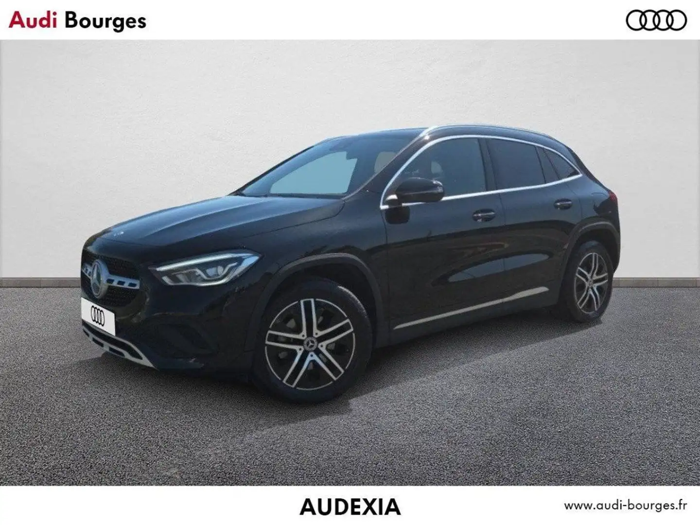 Mercedes-Benz GLA 200 200 d 8G-DCT Progressive Line Noir - 1