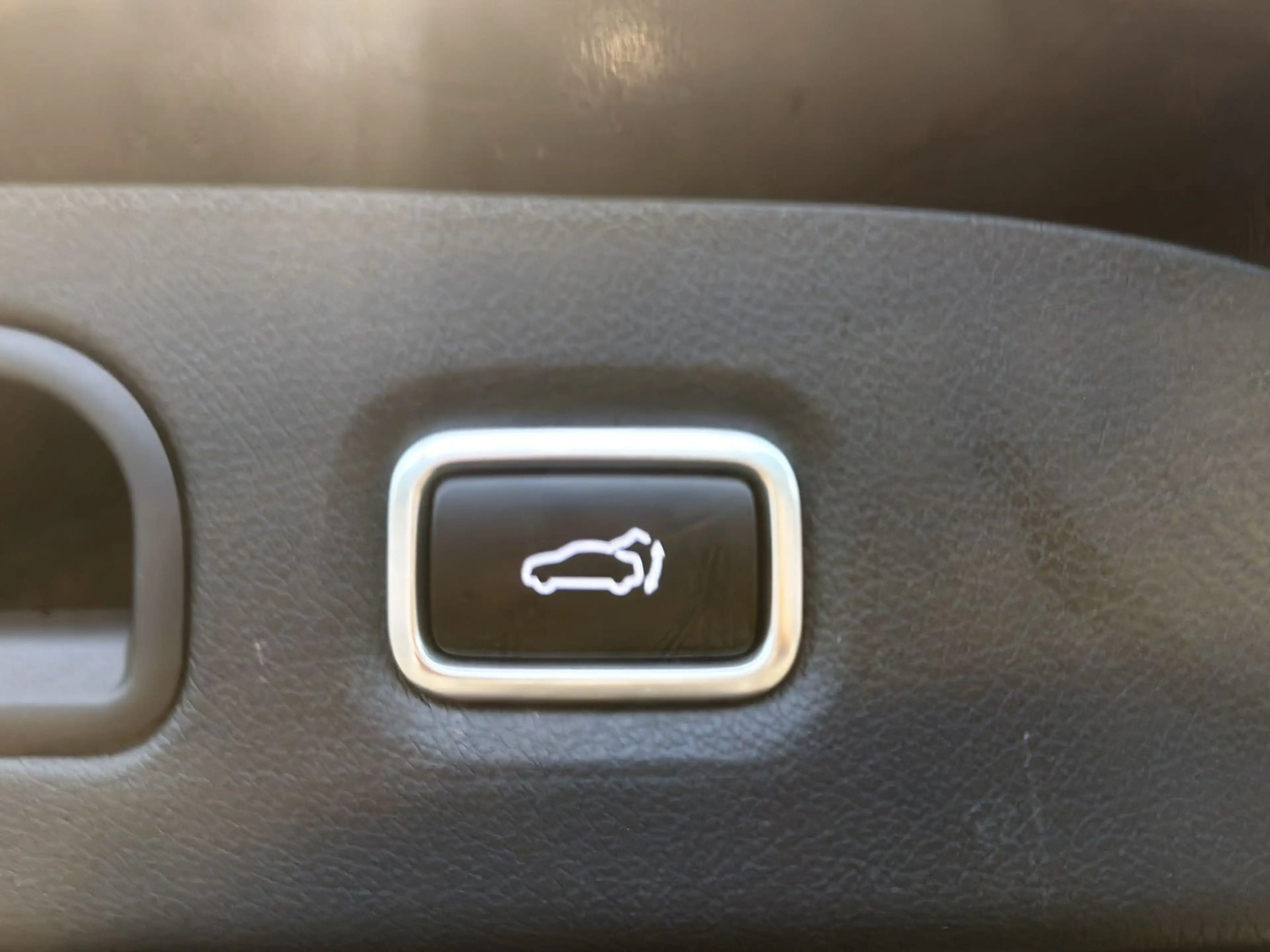 Kia Stinger 3.3 GT 4WD +KAMERA+HUD+LED+ — photo 18