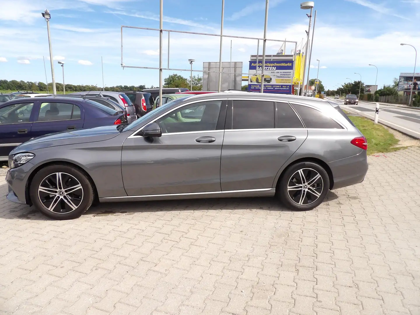 Mercedes-Benz C 300 C 300 T Automatik 1.Hand Alu. Navi. HU AU Neu Silber - 2