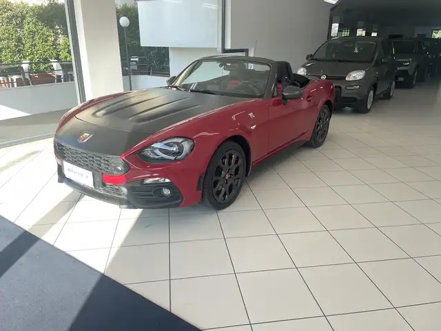 Abarth 124 Spider
