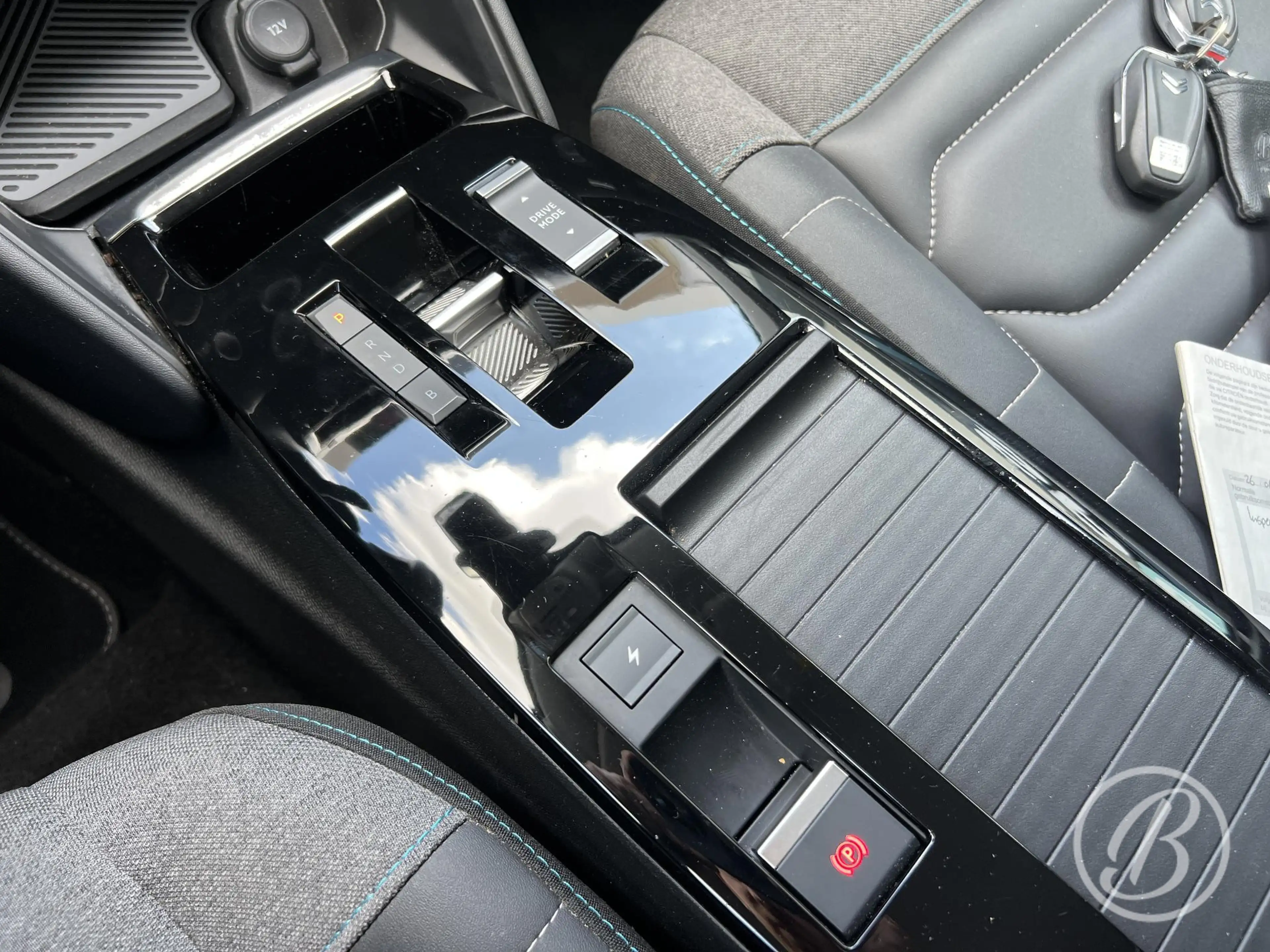 Citroen E-C4 Electric EV 50kWh 136 pk Shine Automaat Range tot 315 km Ke — photo 47