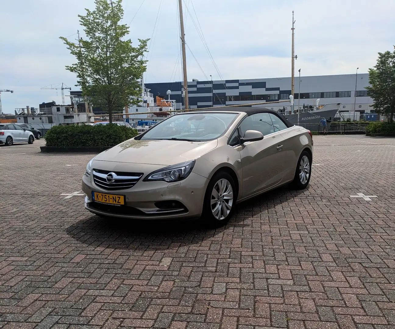 Opel Cascada 1.4 T ecoFLEX Cosmo Brons - 1