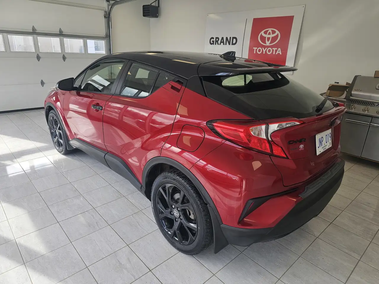 Toyota C-HR снимка Toyota C-HR