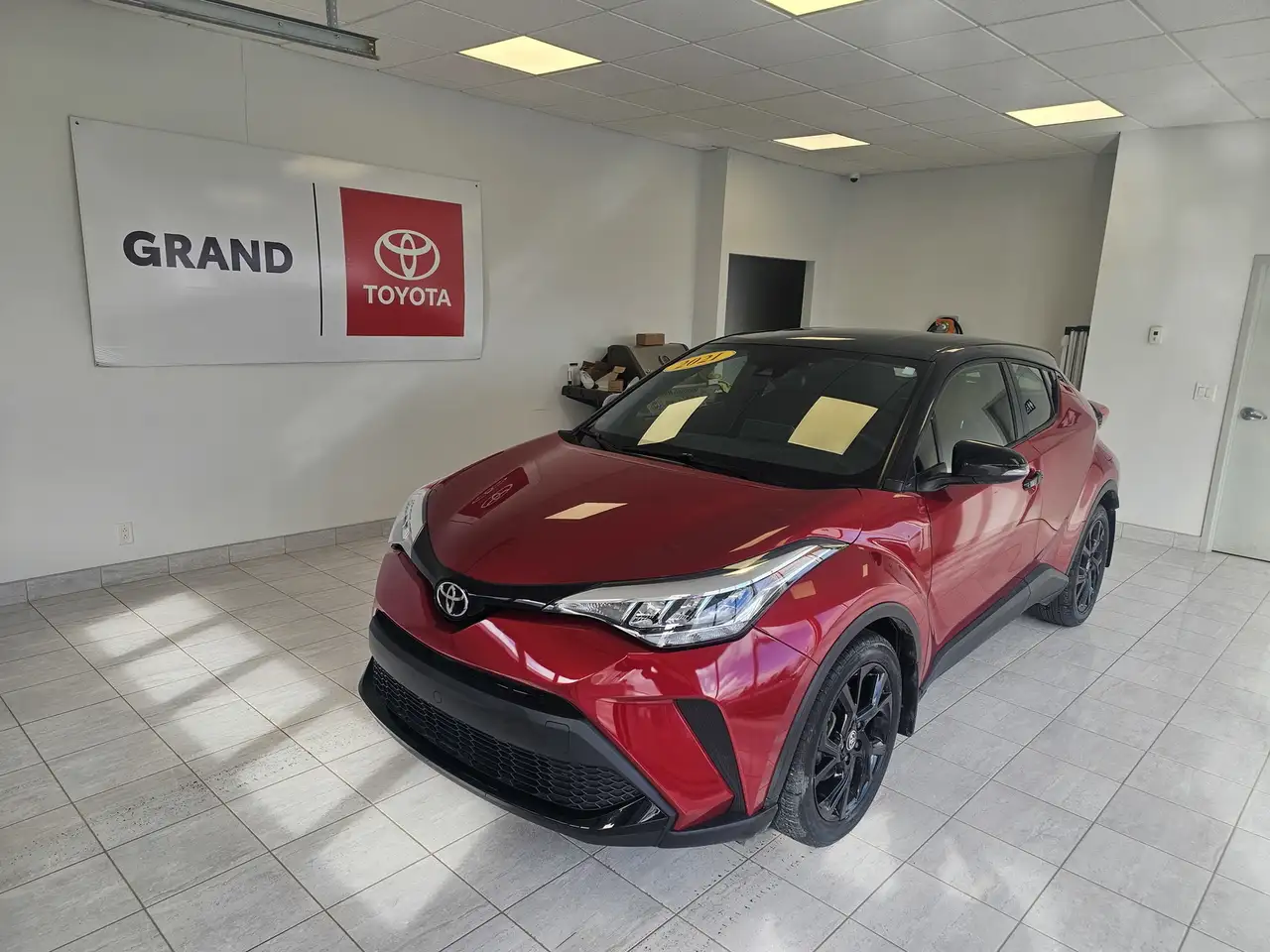 Toyota C-HR снимка Toyota C-HR