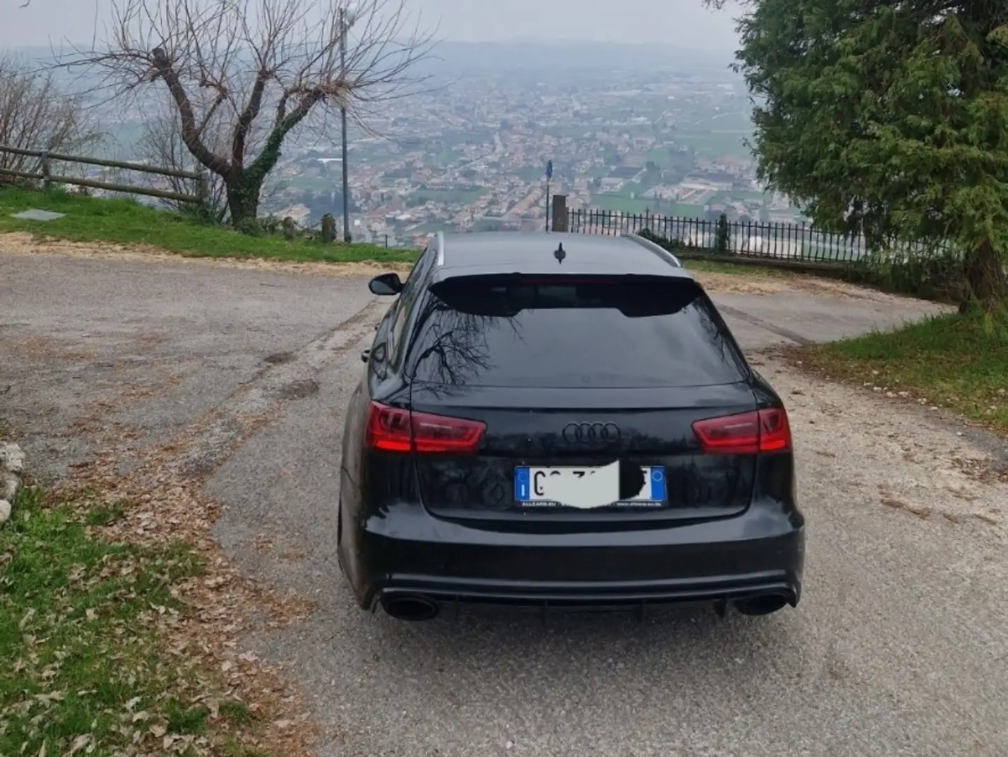 Audi A6 Avant 2.0 tdi ultra Ambiente 190cv Nero - 1