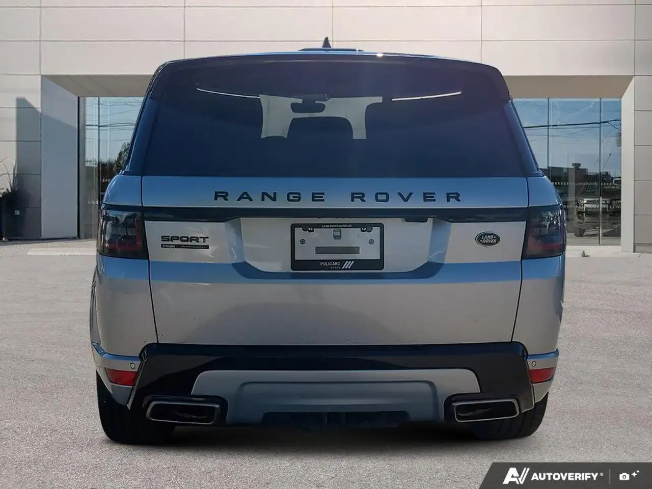 Land Rover Range Rover Sport снимка Land Rover Range Rover Sport