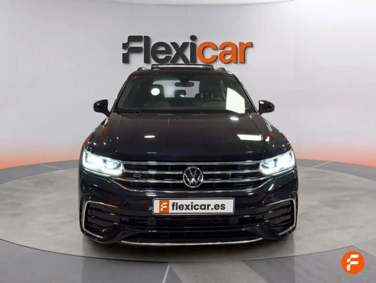 Volkswagen Tiguan 2.0TDI R-Line DSG 110kW Negro - 2
