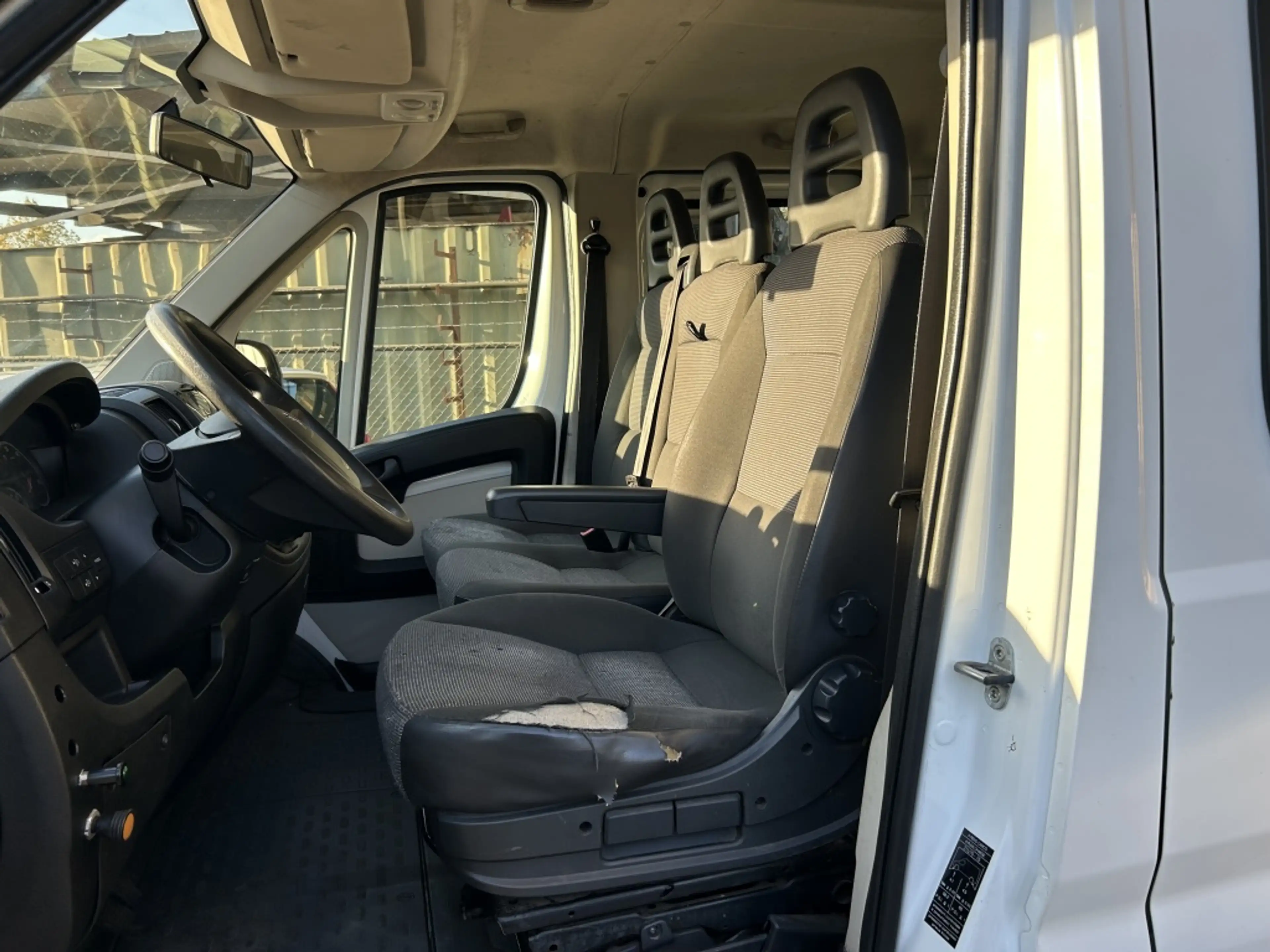 Peugeot Boxer 333 2.2 HDI L2 DC 7 PERS PICK-UP — photo 11