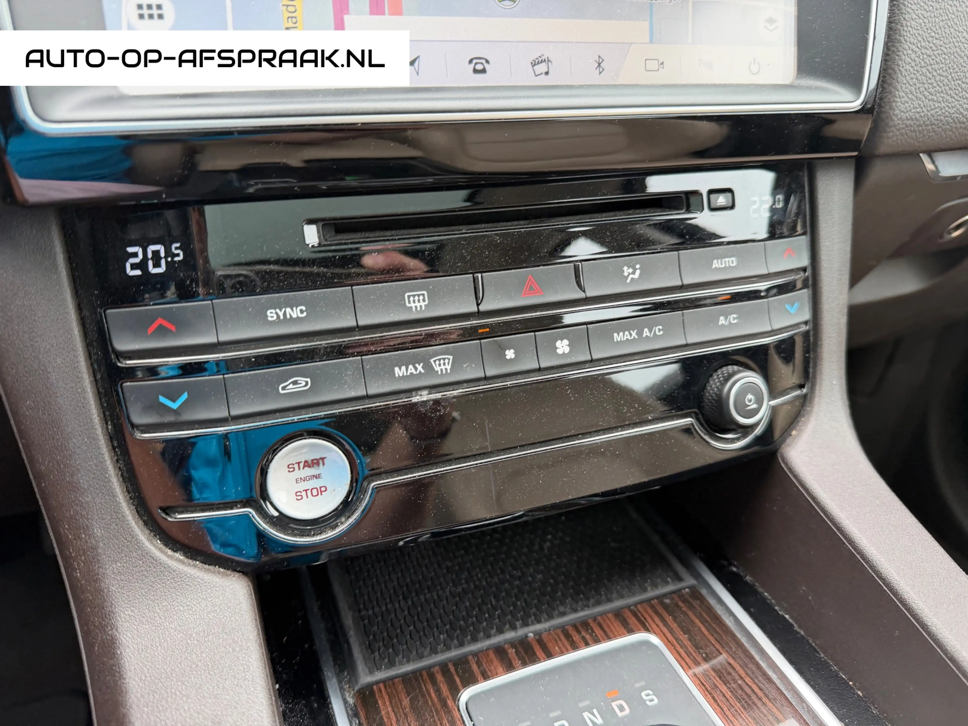 Jaguar F-Pace 2.0 4x4 20d Pano Automaat Navi Leer Camera Trekhaa — photo 15