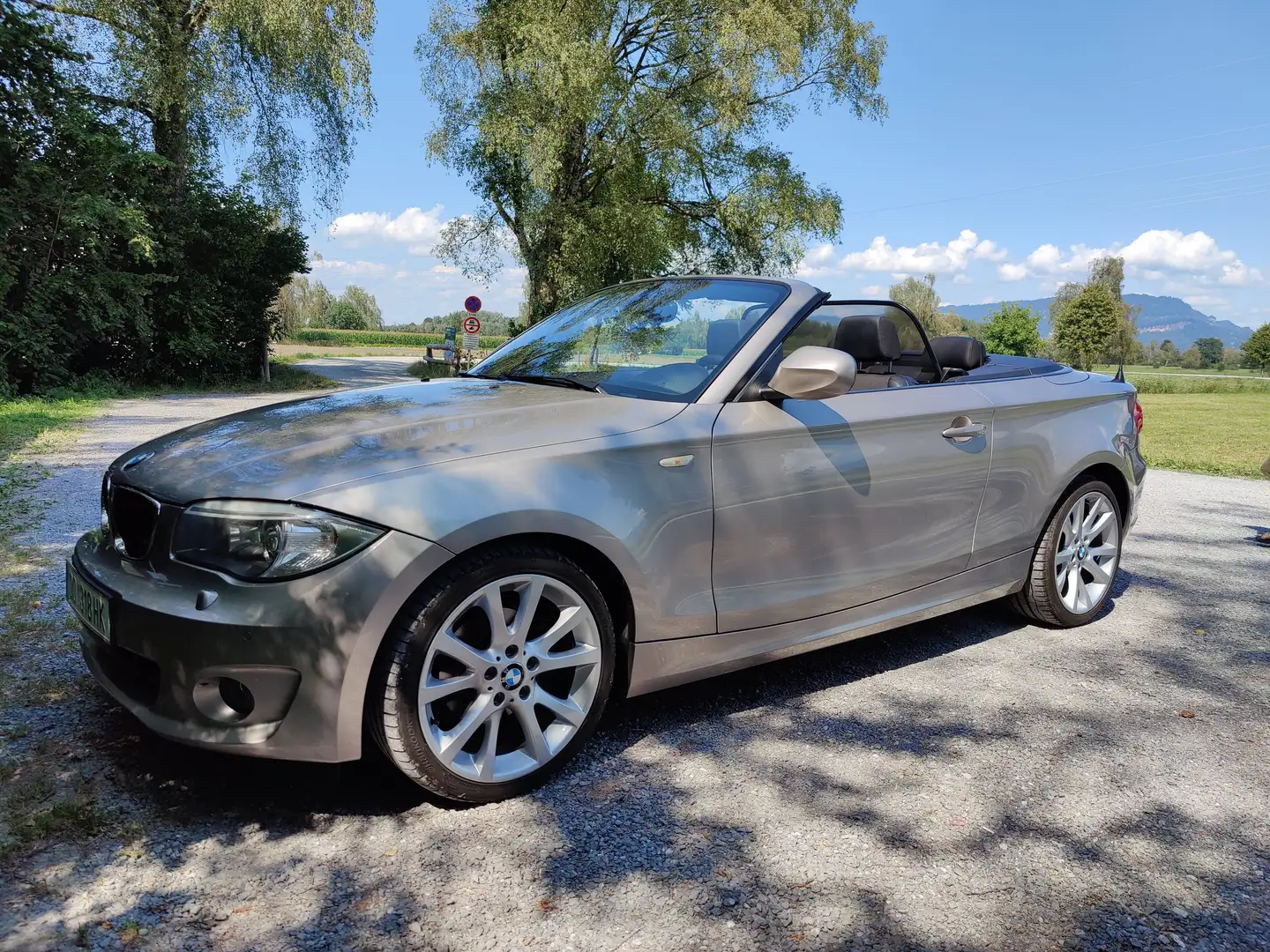 BMW 118 118i Cabrio Österreich-Paket Aut. Österreich-Paket Silber - 2