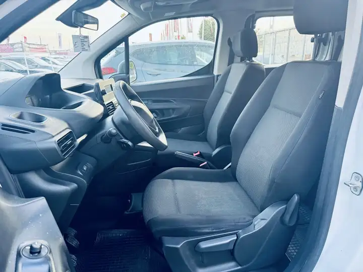 Peugeot Rifter 2022, foto 5