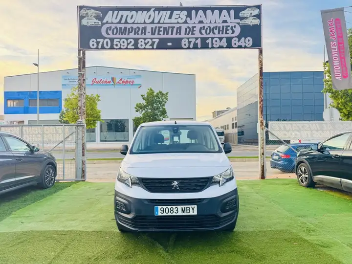 Peugeot Rifter 2022, foto 2