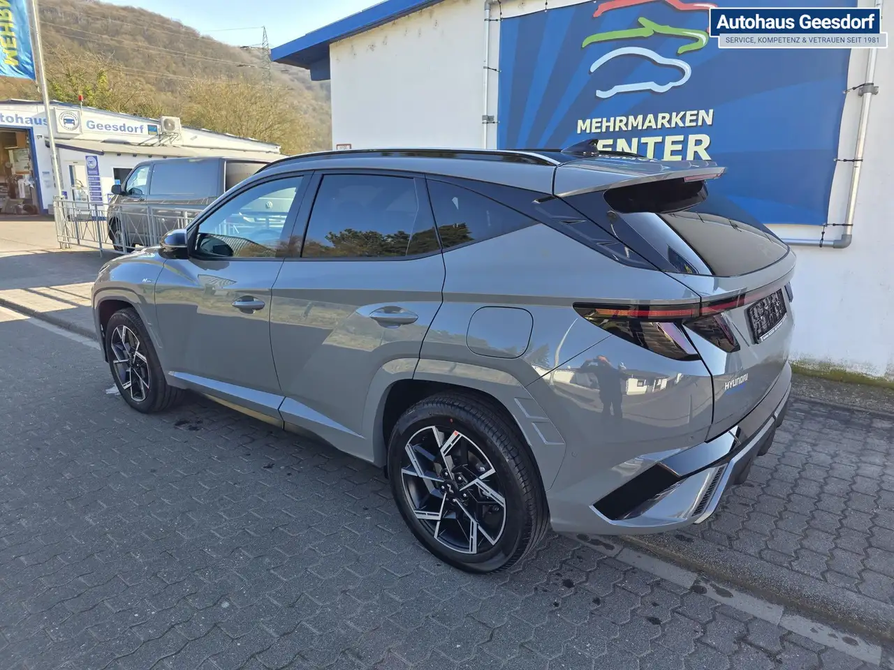Hyundai TUCSON N Line X 239 PS MAXIMAL-AUSSTATTUNG 4WD sofor..., миниатюра 2