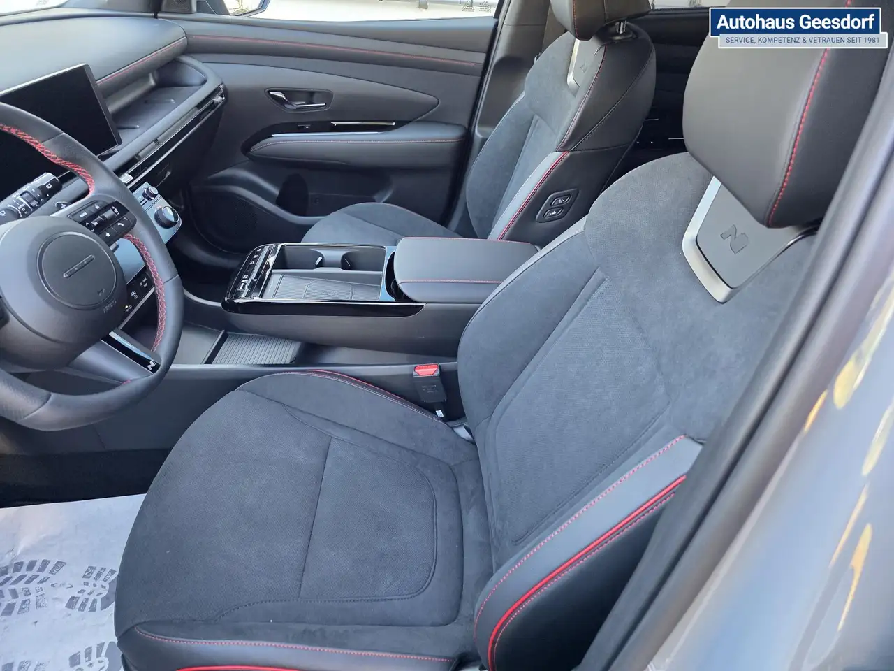 Hyundai TUCSON N Line X 239 PS MAXIMAL-AUSSTATTUNG 4WD sofor..., миниатюра 9