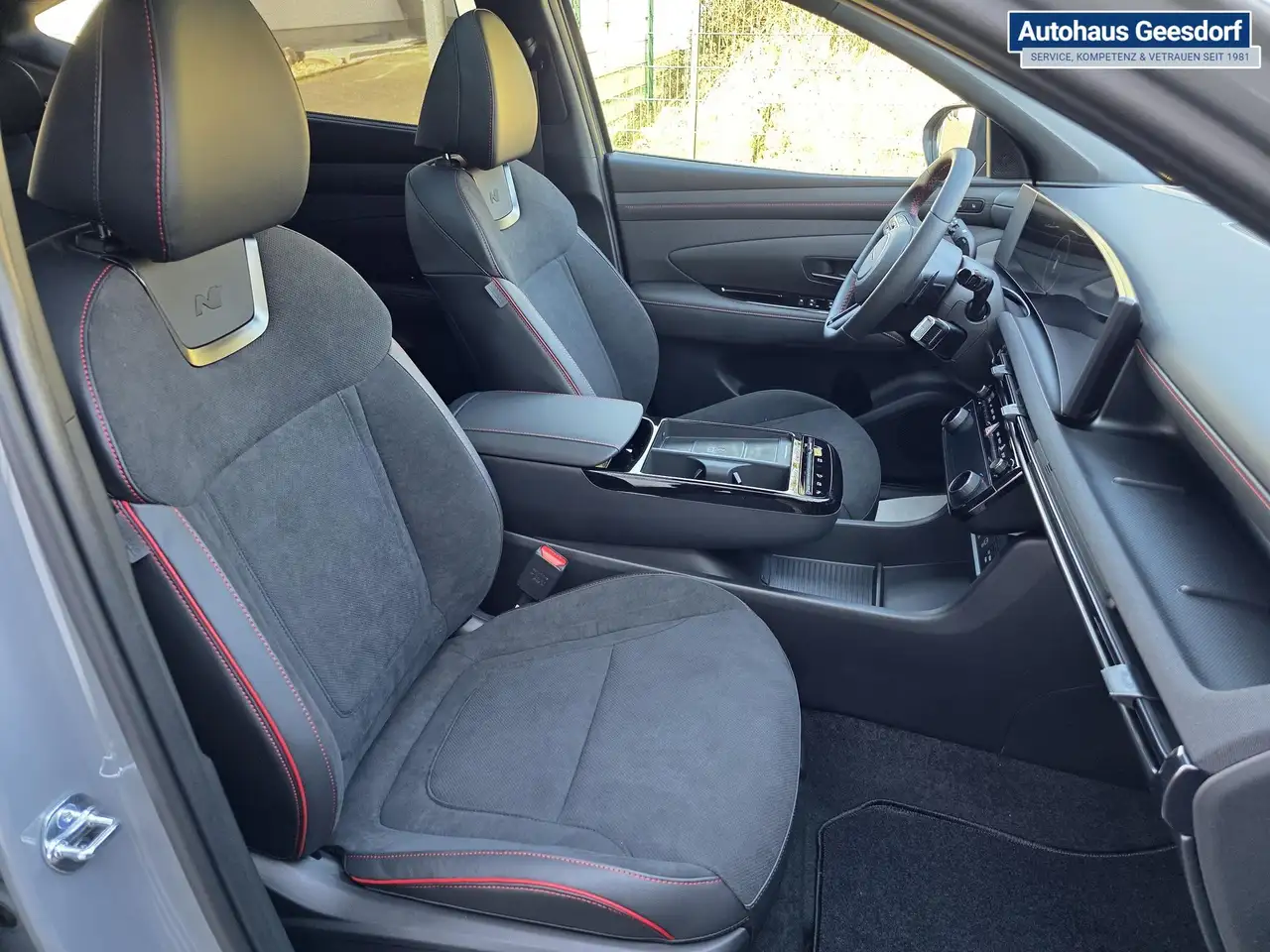 Hyundai TUCSON N Line X 239 PS MAXIMAL-AUSSTATTUNG 4WD sofor..., миниатюра 29