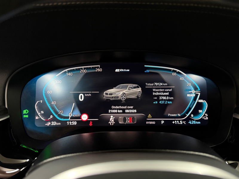 BMW 530 5-serie Touring 530e M-Sport Pro xDrive |Pano | H/ — photo 36