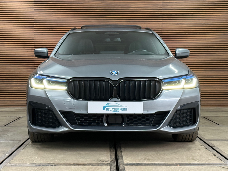 BMW 530 5-serie Touring 530e M-Sport Pro xDrive |Pano | H/ — photo 8
