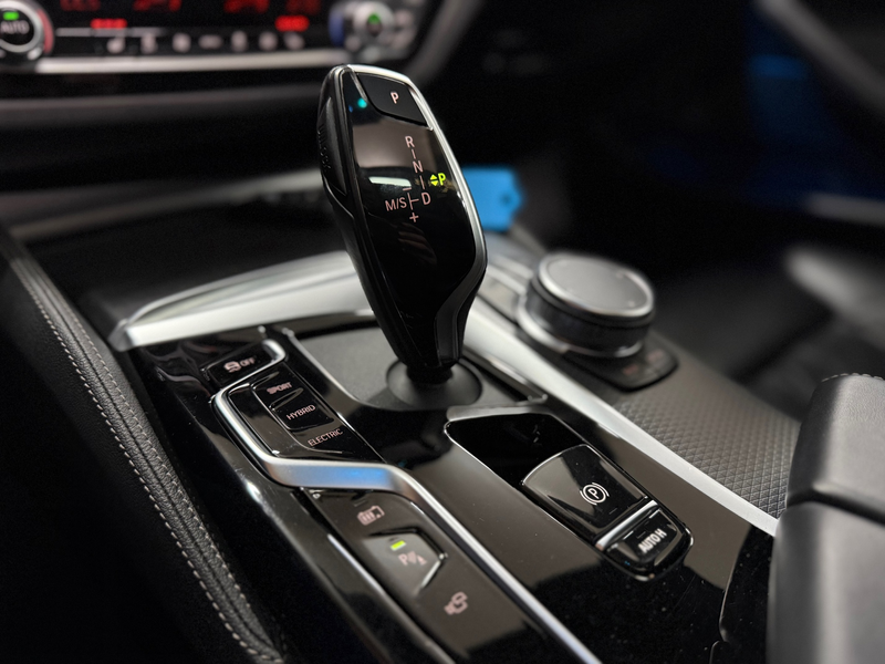 BMW 530 5-serie Touring 530e M-Sport Pro xDrive |Pano | H/ — photo 15