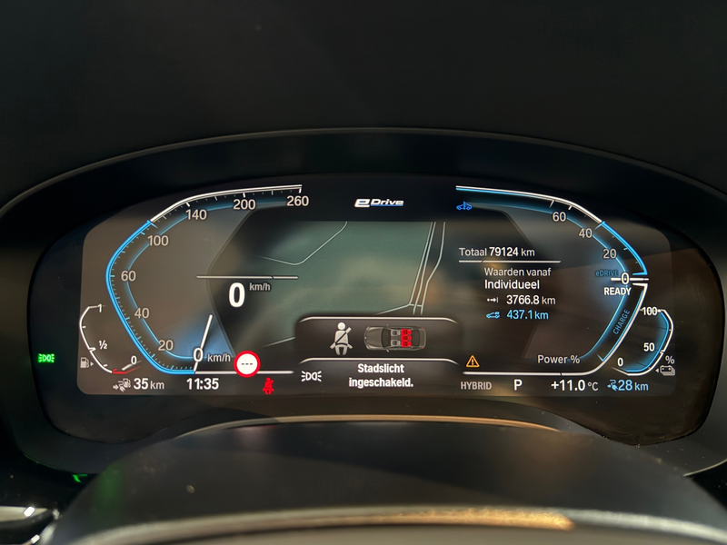 BMW 530 5-serie Touring 530e M-Sport Pro xDrive |Pano | H/ — photo 11