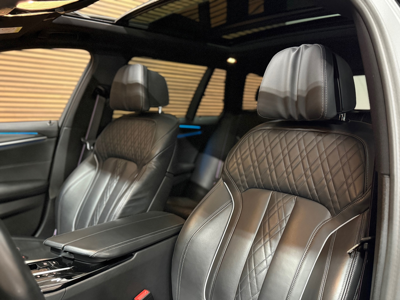 BMW 530 5-serie Touring 530e M-Sport Pro xDrive |Pano | H/ — photo 49