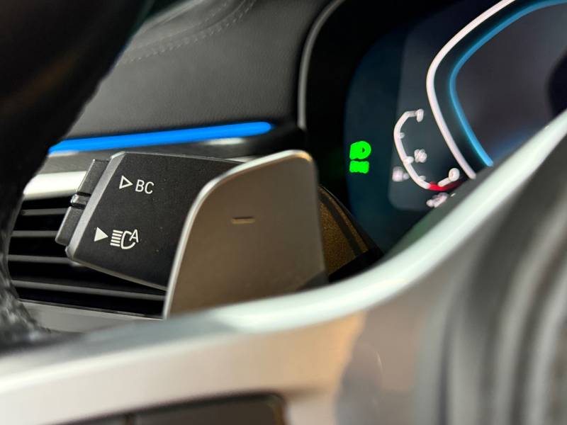 BMW 530 5-serie Touring 530e M-Sport Pro xDrive |Pano | H/ — photo 32