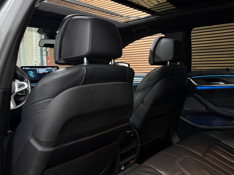 BMW 530 5-serie Touring 530e M-Sport Pro xDrive |Pano | H/ — photo 48