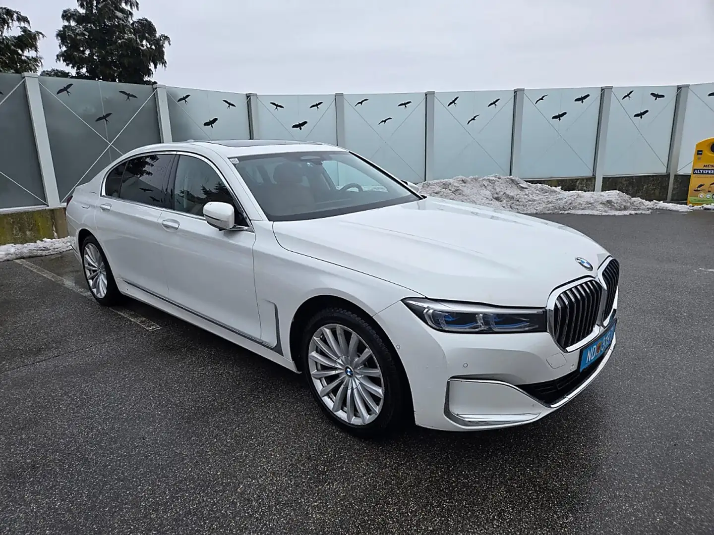 BMW 745 Le PHEV xDrive Aut. Weiß - 1