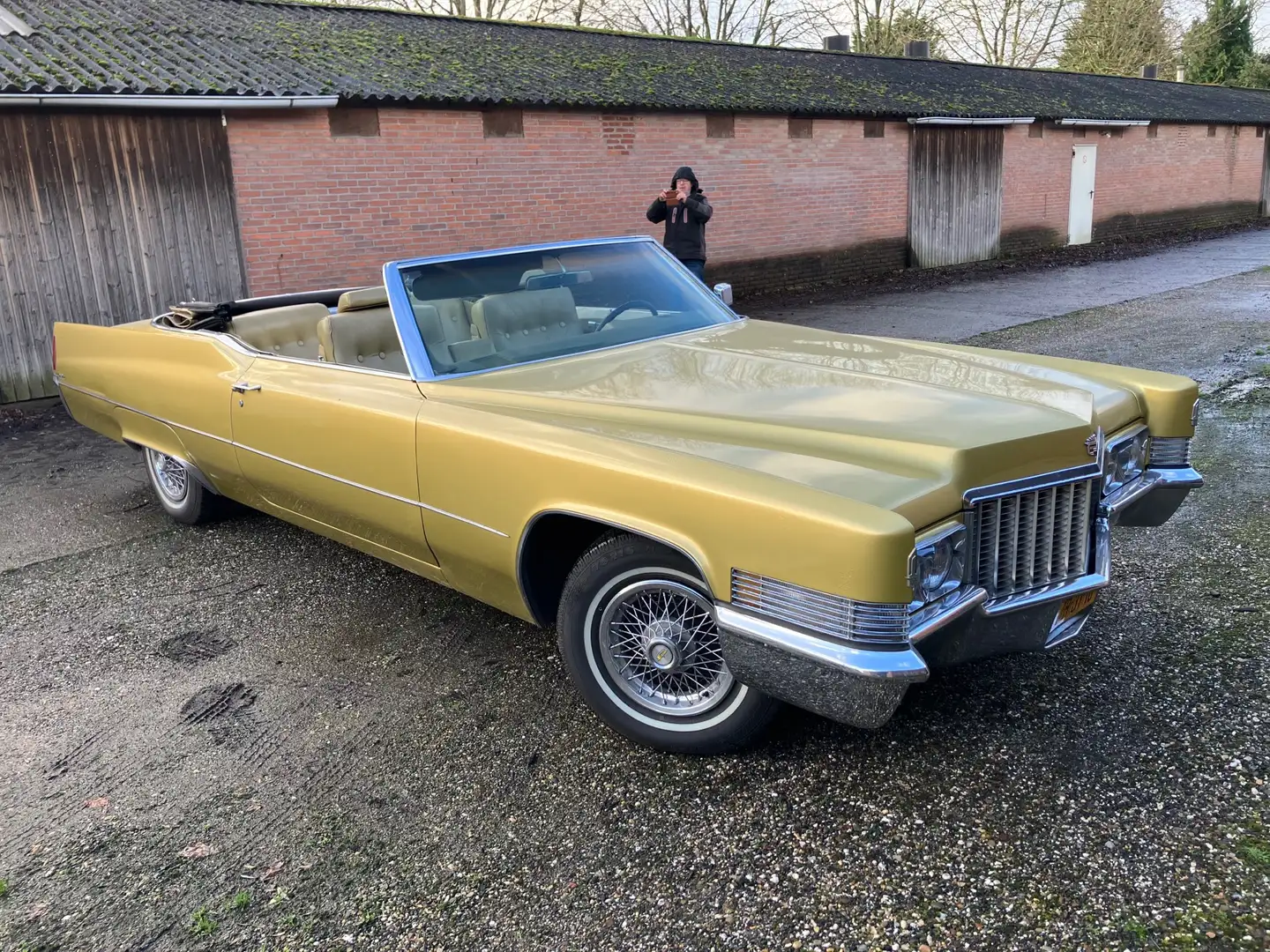 Cadillac Deville cabriolet Goud - 2