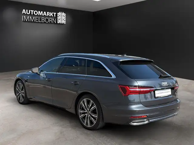 Audi A6 view 6