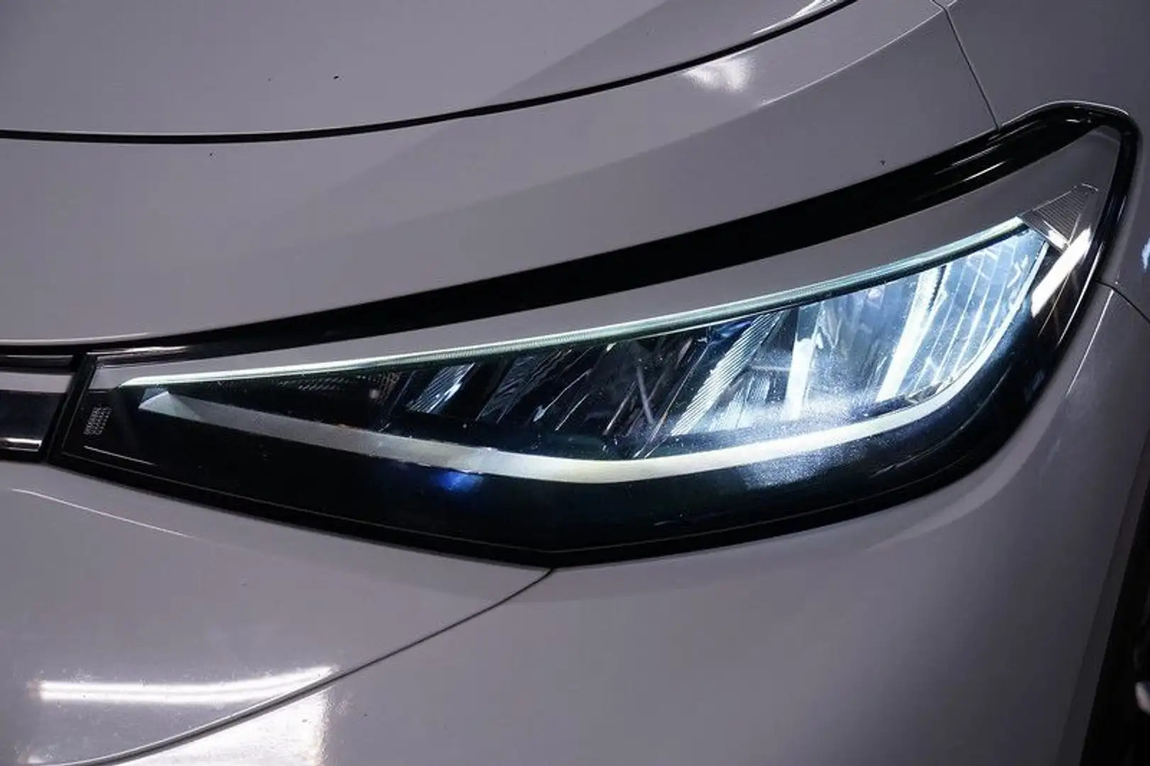 Volkswagen ID.4 77 kWh Performance Pro 1st*Wärmepumpe* Weiß - 2