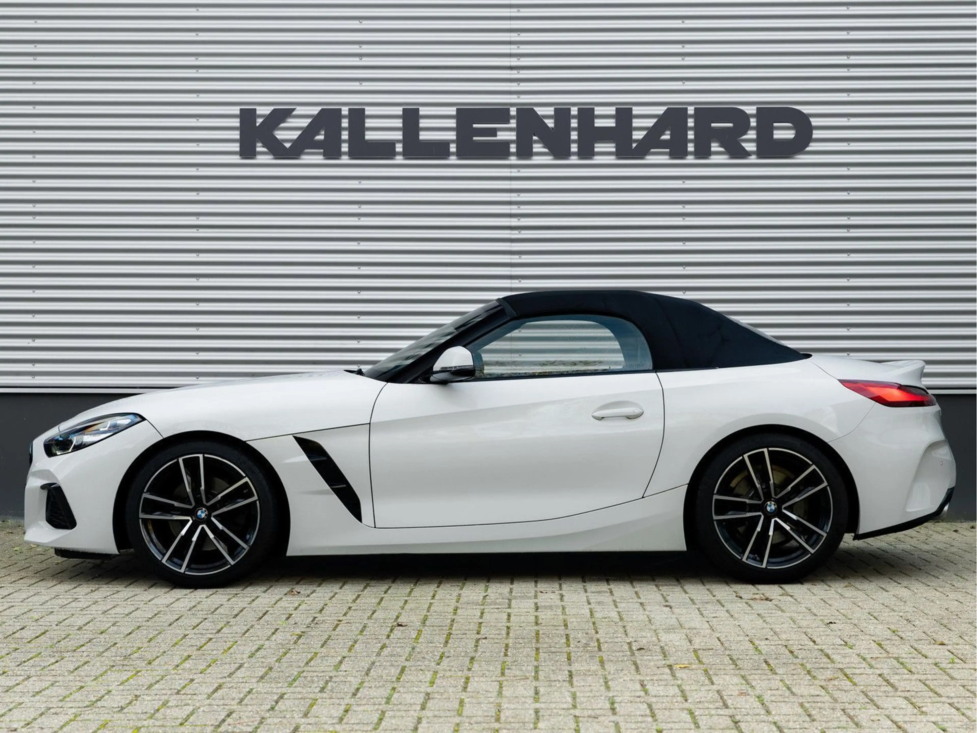 BMW Z4 Roadster sDrive20i M-Sport - Harman Kardon - — photo 7